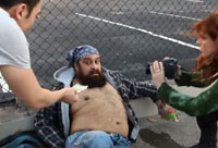How Youtubers Help The Homeless